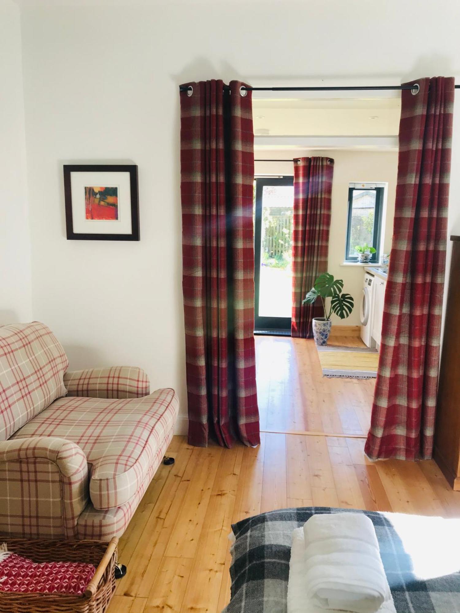 City Central Quiet Garden Apartment With Free Parking Inverness Exteriér fotografie
